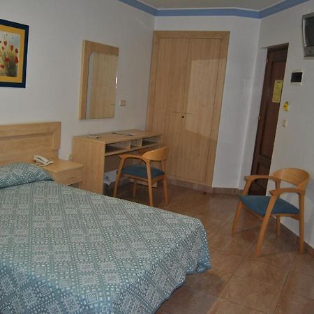 Hostal Blumen 알헤시라스 외부 사진